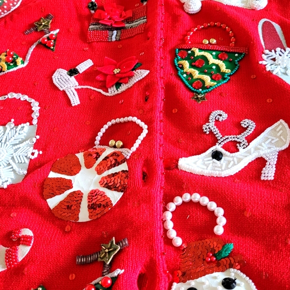 Christmas sweater - Picture 1 of 5